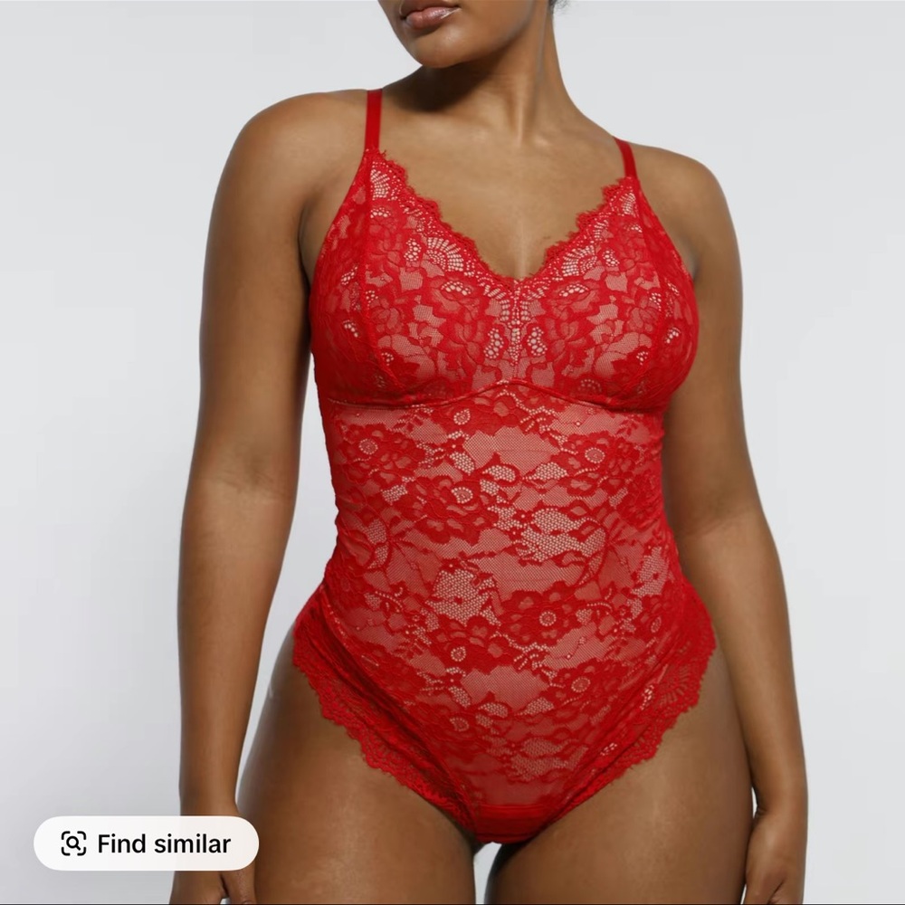 New In Bag - Red Shapellx AirSlim Lace Smooth Firm Control Full Body Shapewear